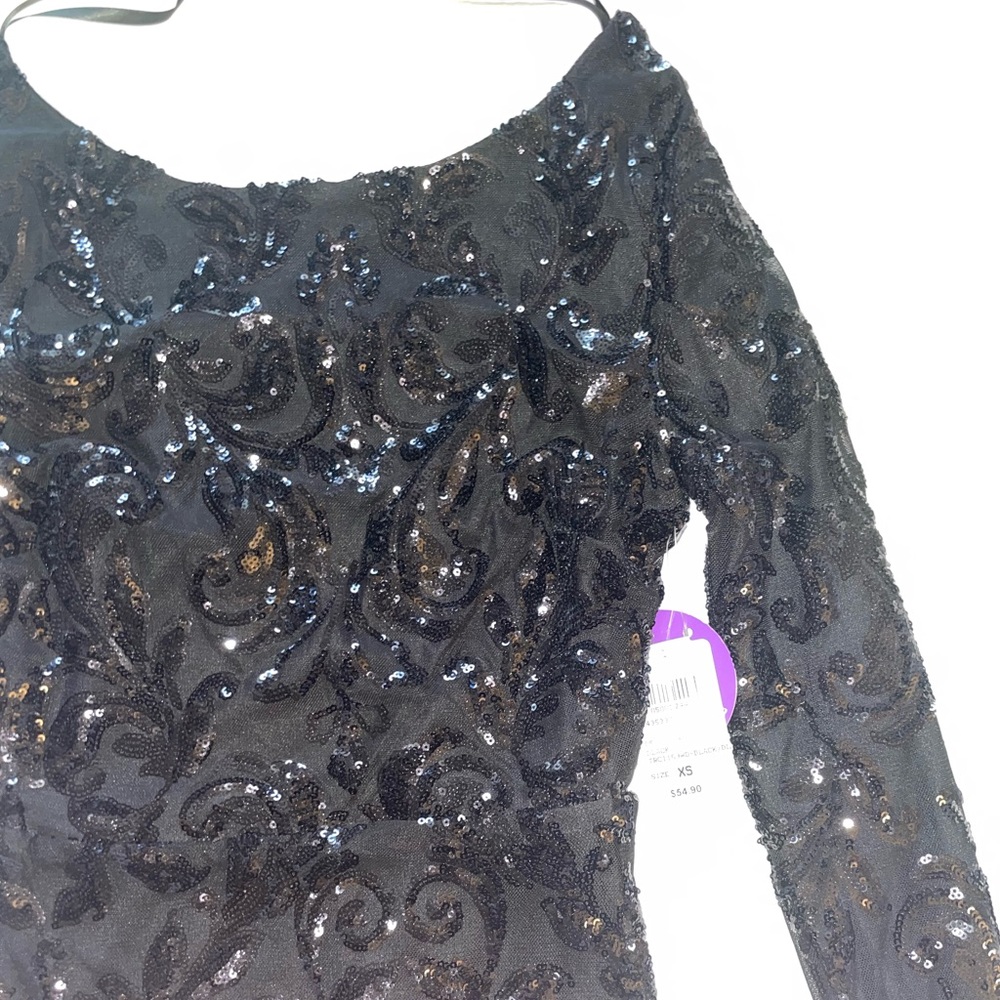 Windsor Kimmy Formal Sequin Mini Dress - Picture 5 of 9